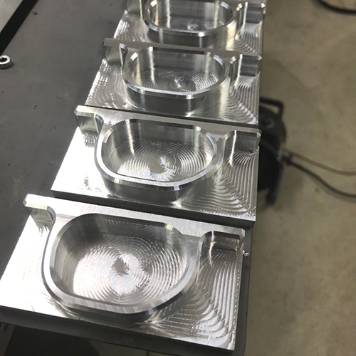 photo5778150633411557028