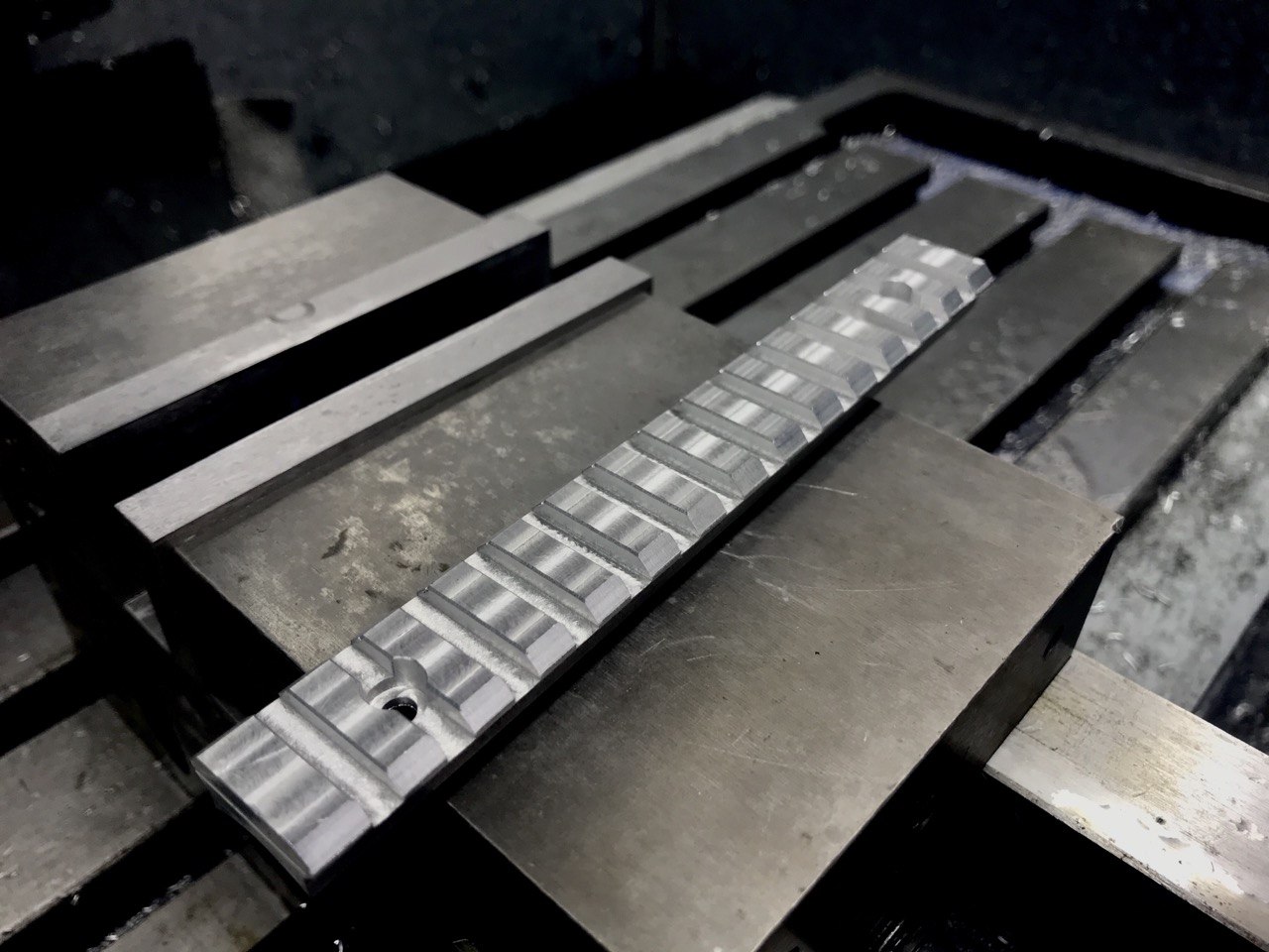 photo5778150633411557035